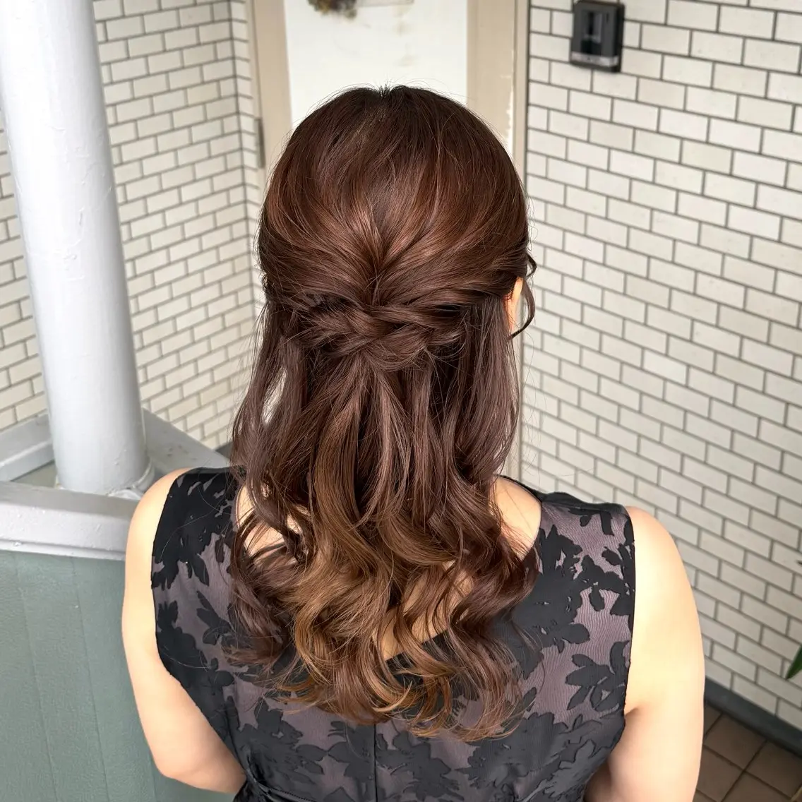 セミロング ヘアアレンジ 成人式 ハーフアップ 結婚式・ブライダル デート 卒業式のヘアスタイル 褒められヘアメイク /ボブ女子🐶みおのヘアスタイル