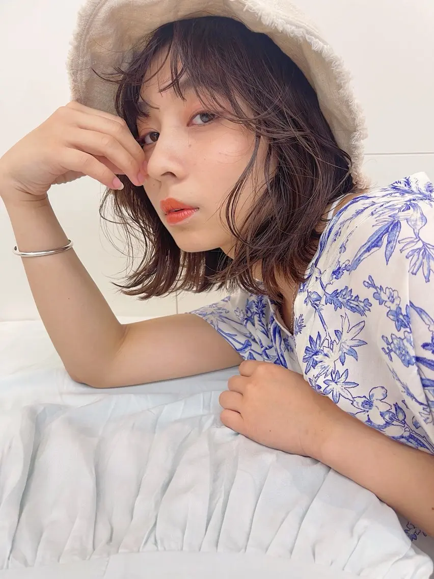 ミディアム カラー ボブレイヤー ボブ レイヤーカット カット ヘアカラー トリートメント AiM 大名　似合わせカットのヘアスタイル