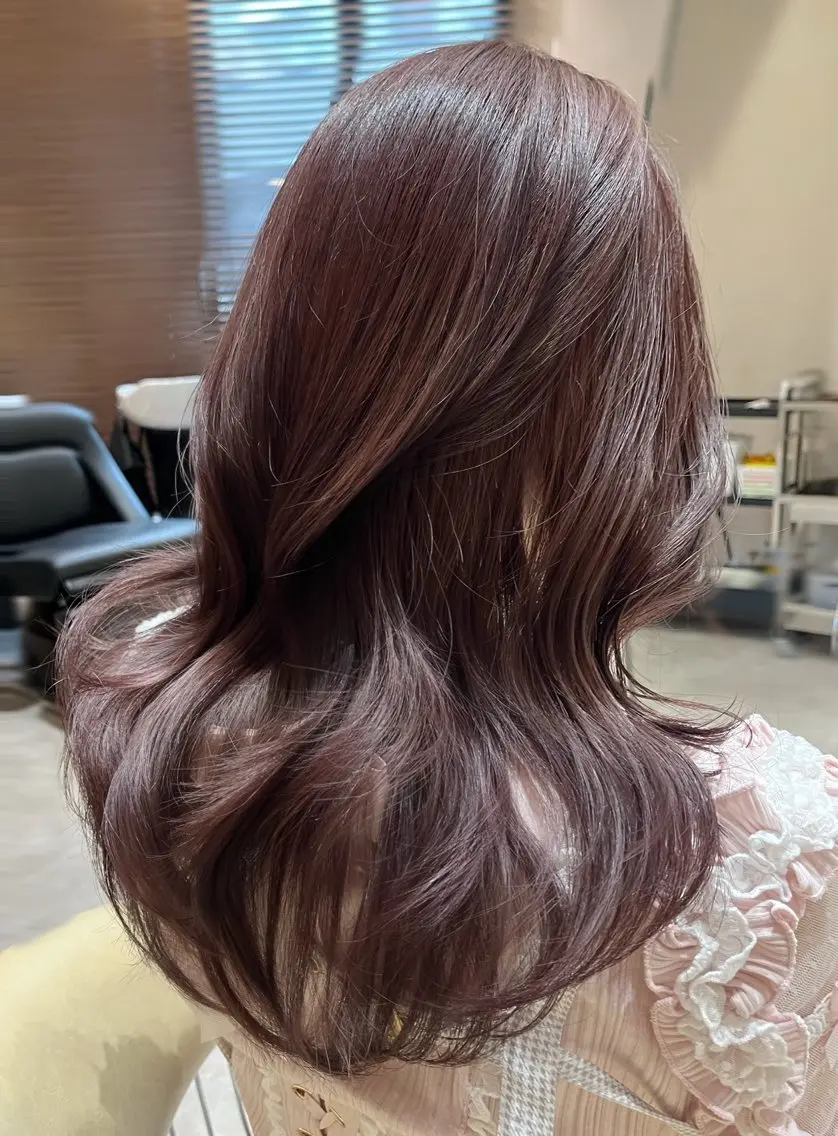 セミロング カラー ヘアカラー 顔周りカット/ 透明感カラー/ユナのヘアスタイル