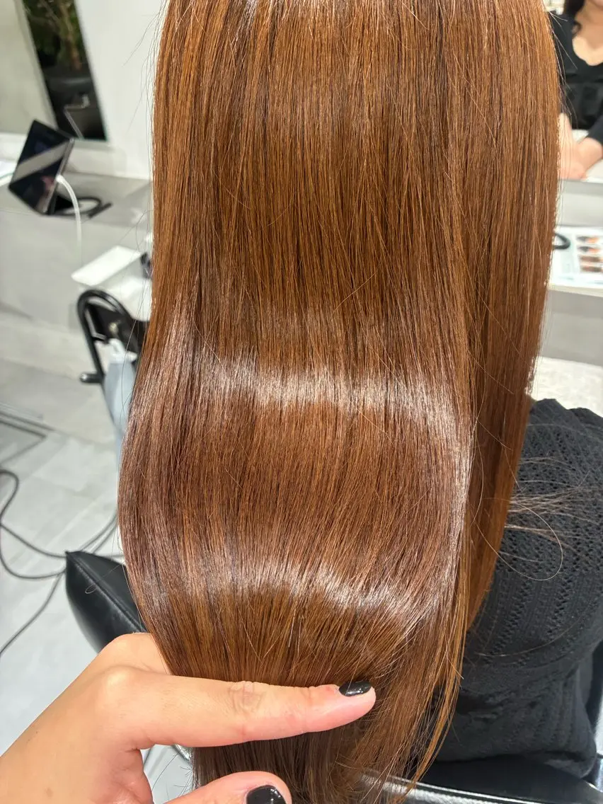 ロング トリートメント FILMS チサトのヘアスタイル