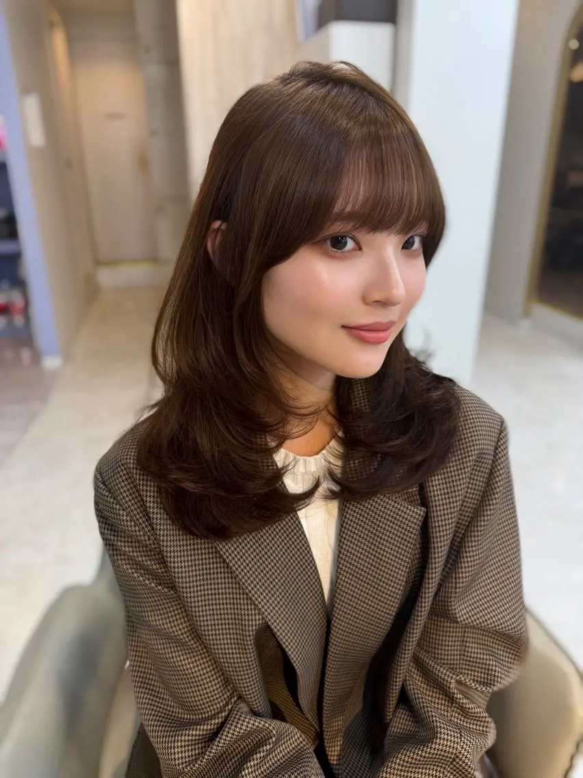セミロング カット ヘアカラー トリートメント 中屋 光貴のヘアスタイル