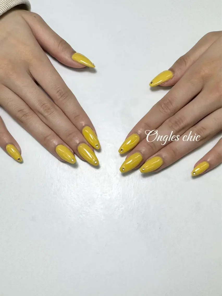 ネイル ハンドネイル ハンドケア ongles chicのネイルデザイン