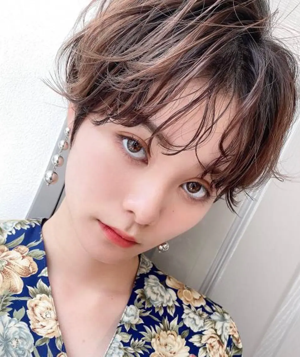 ショート カラー ハイライトカラー ハイライト カット ヘアカラー トリートメント Hiroshi ヒロシのヘアスタイル