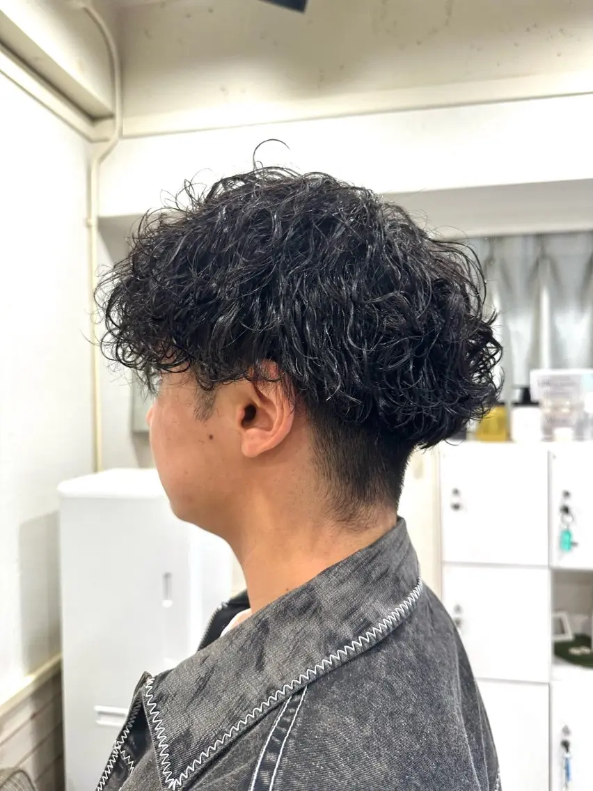 パーマ メンズ カット パーマ 岡本 葵のヘアスタイル