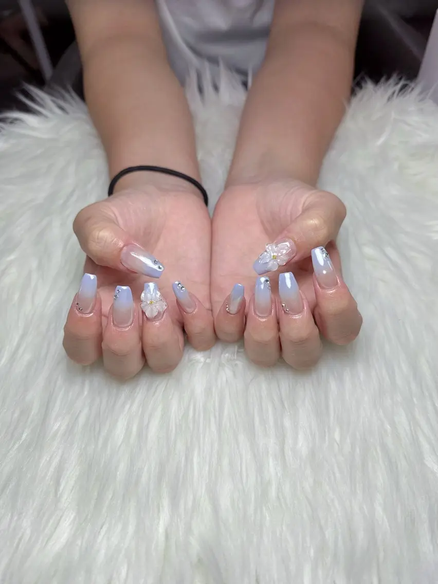 ネイル アートネイル ジェルネイル グラデーション ラメ(グリッター) マグネットネイル AME29 Nail ネイルサロンのネイルデザイン