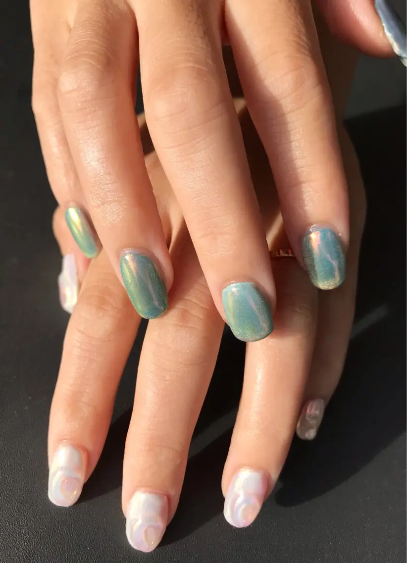 ネイル オーロラネイル マグネットネイル ROCCO nailのネイルデザイン