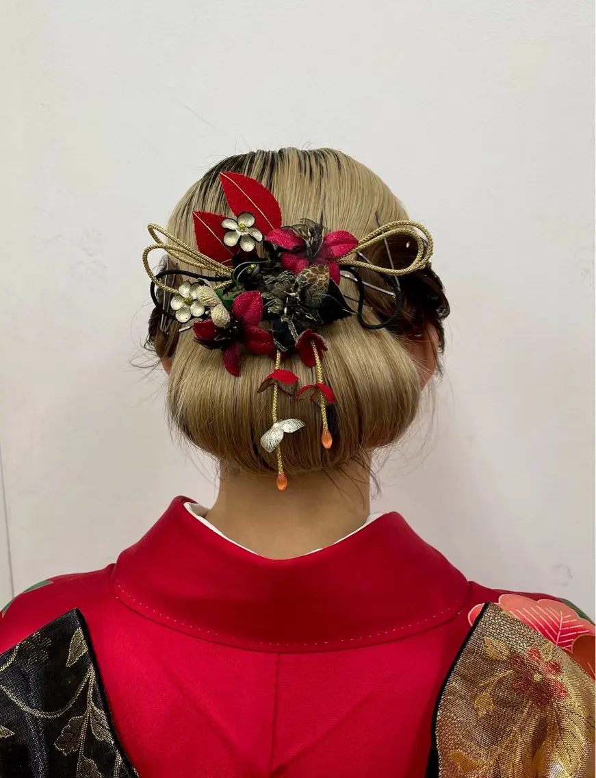 ミディアム ヘアアレンジ タナカ カナ🫧のヘアスタイル
