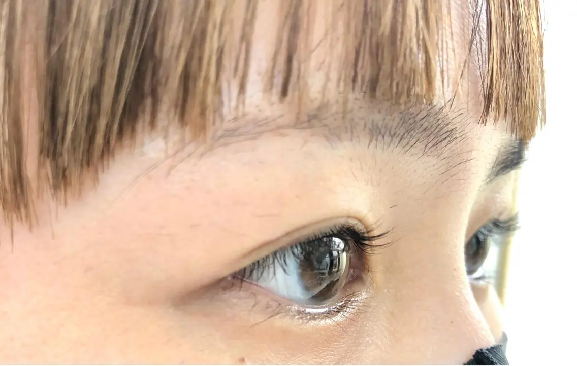 マツエク・マツパ 大竹 美月のヘアスタイル