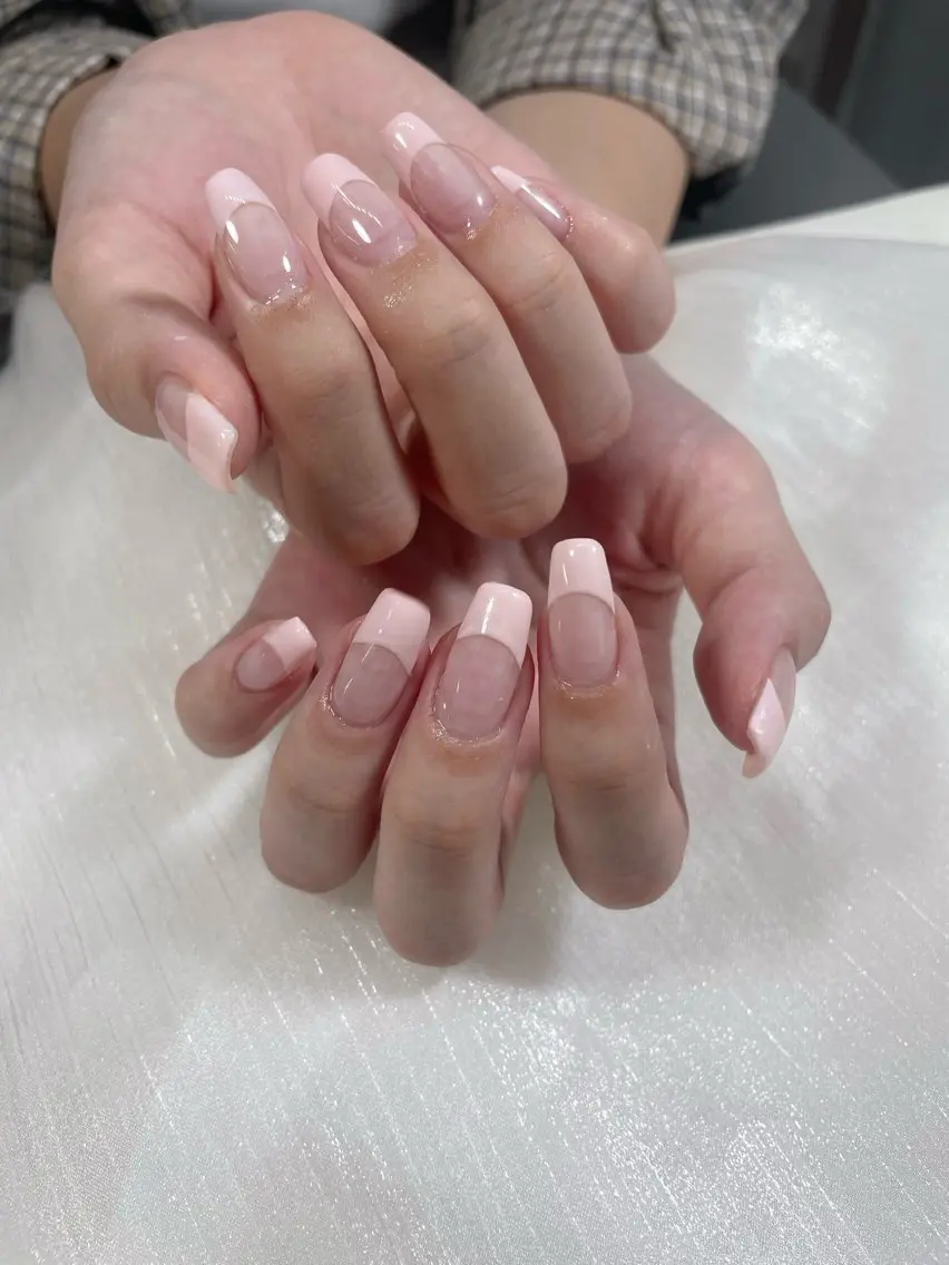ネイル フレンチネイル ピンク ハンドネイル Knail COCOA🩵のネイルデザイン