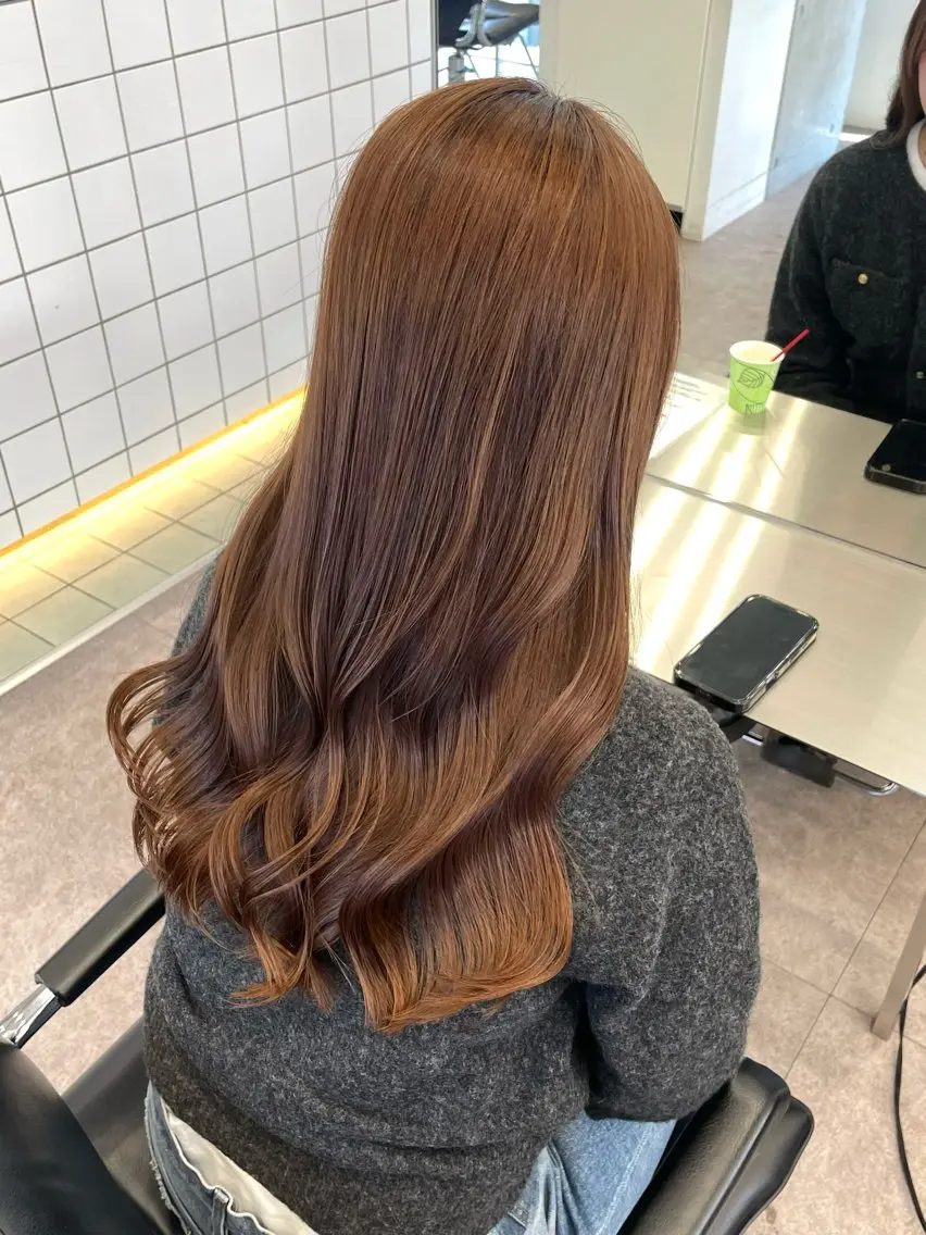 ロング カラー ヘアカラー ブリーチなしダブル ブリーチカラー優海のヘアスタイル