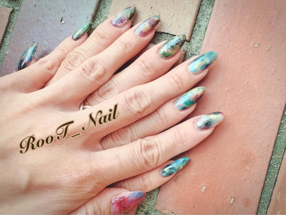 メンズ ネイル ニュアンスネイル ハンドネイル RooT Nailのネイルデザイン