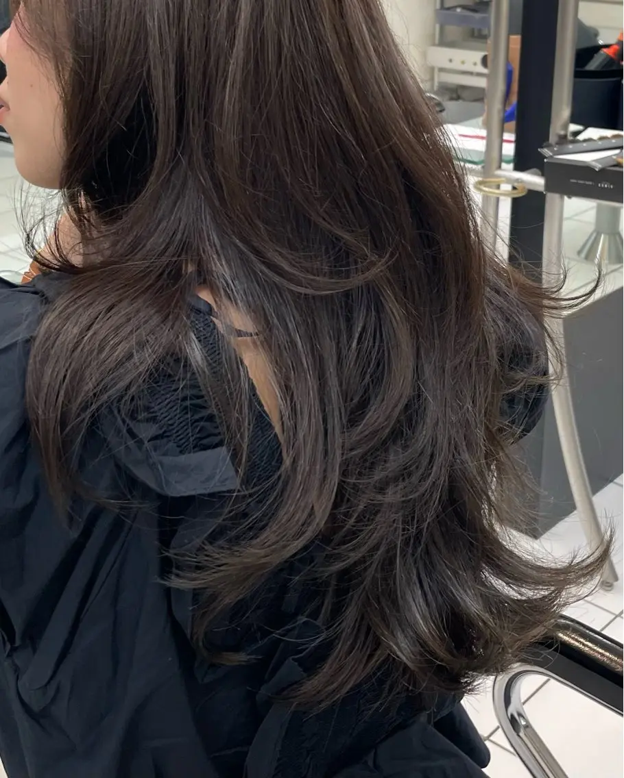 レイヤーカット+トリートメント🫧の写真
