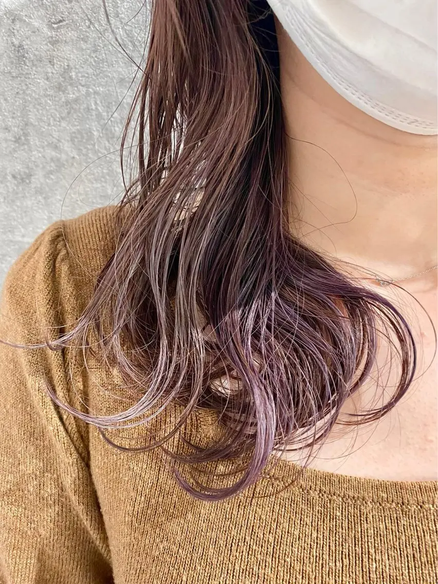 セミロング カラー ピンクカラー レッドカラー SHOEI／艶カラー /レイヤーカットのヘアスタイル