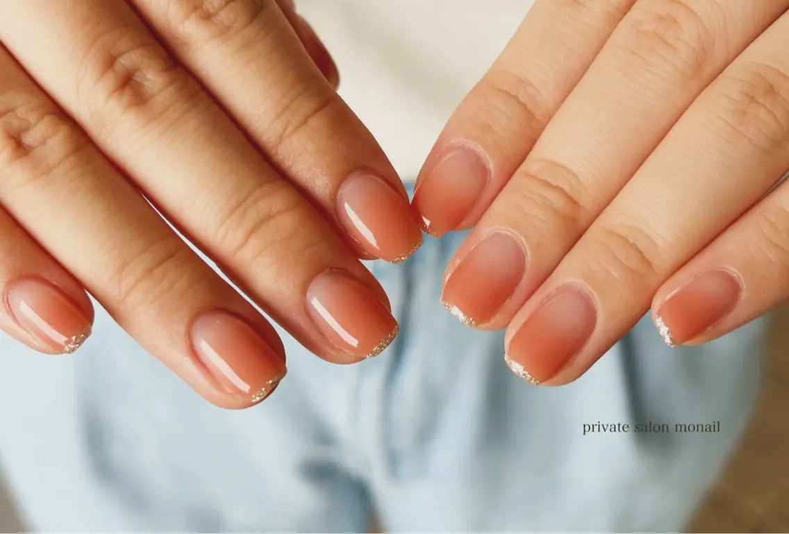 ネイル グラデーション ラメ(グリッター) ハンドネイル nail salon monailのネイルデザイン