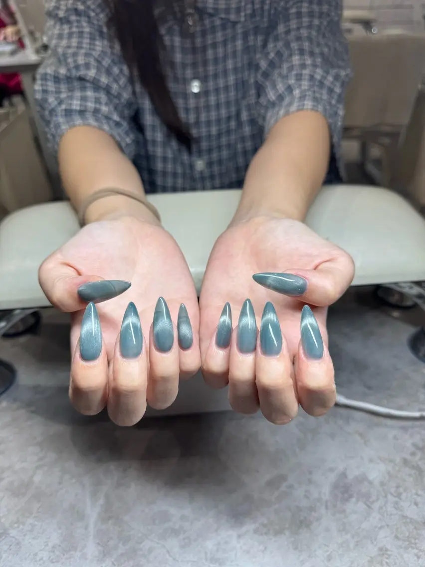 ネイル マグネットネイル ハンドネイル IROHA NAIL 北村菜帆のネイルデザイン