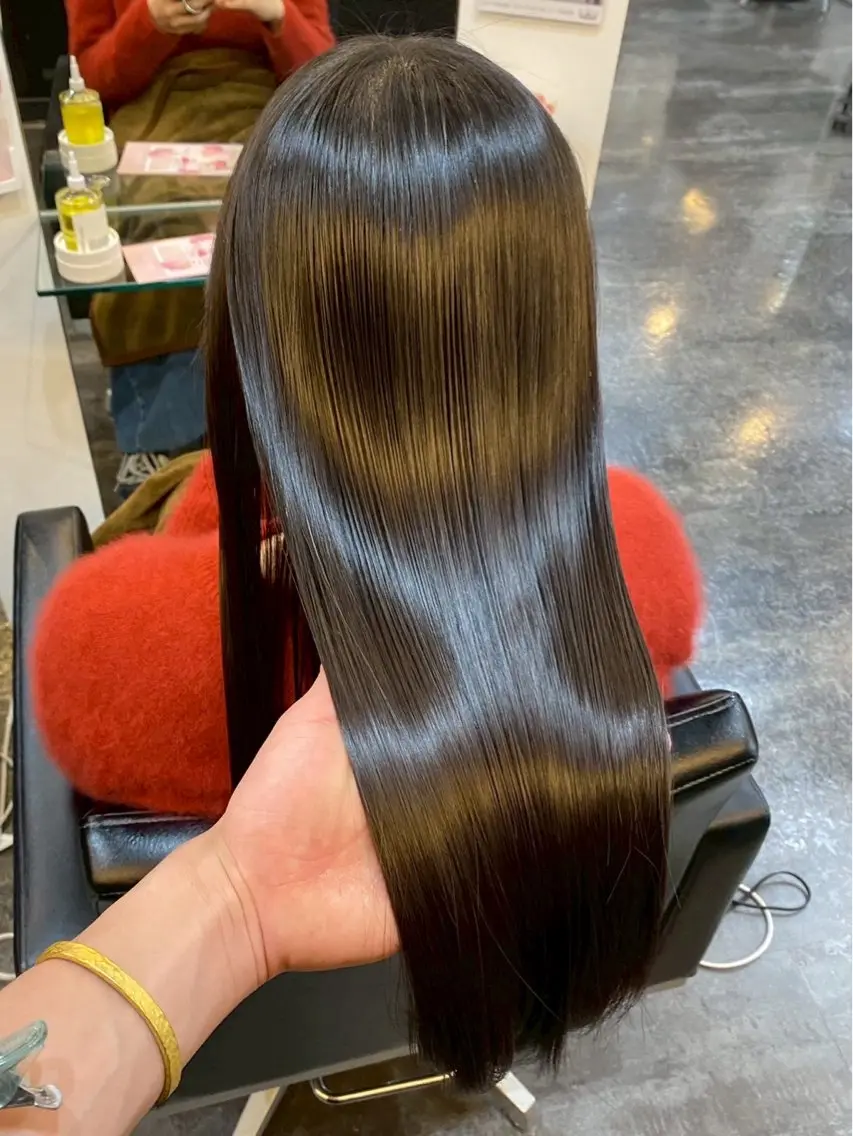 セミロング カット 縮毛矯正 トリートメント 小林 大輝のヘアスタイル