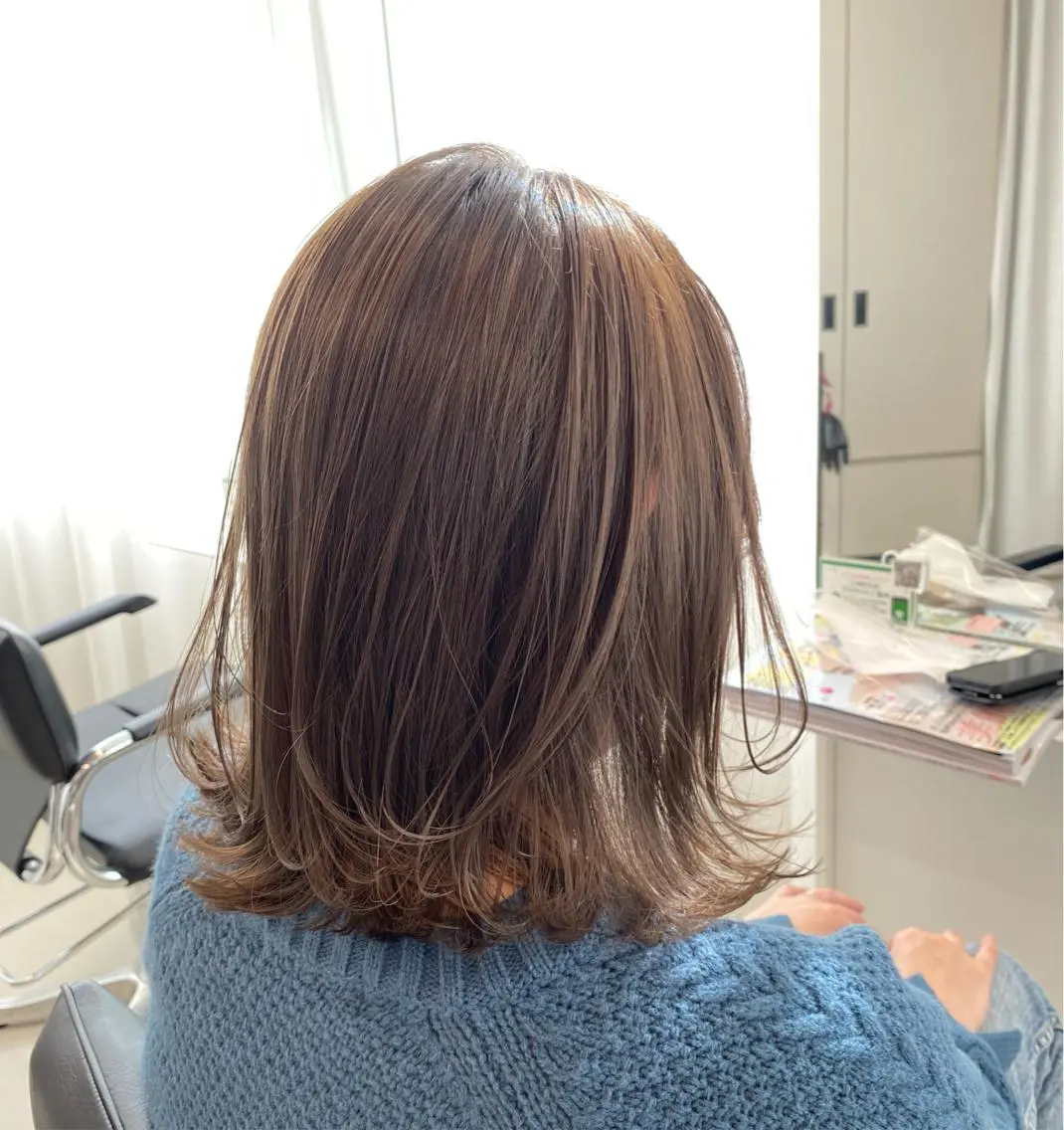 ミディアム カラー ヘアアレンジ ベージュカラー 透明感カラー 池袋/韓国レイヤー 💗🐇amiのヘアスタイル