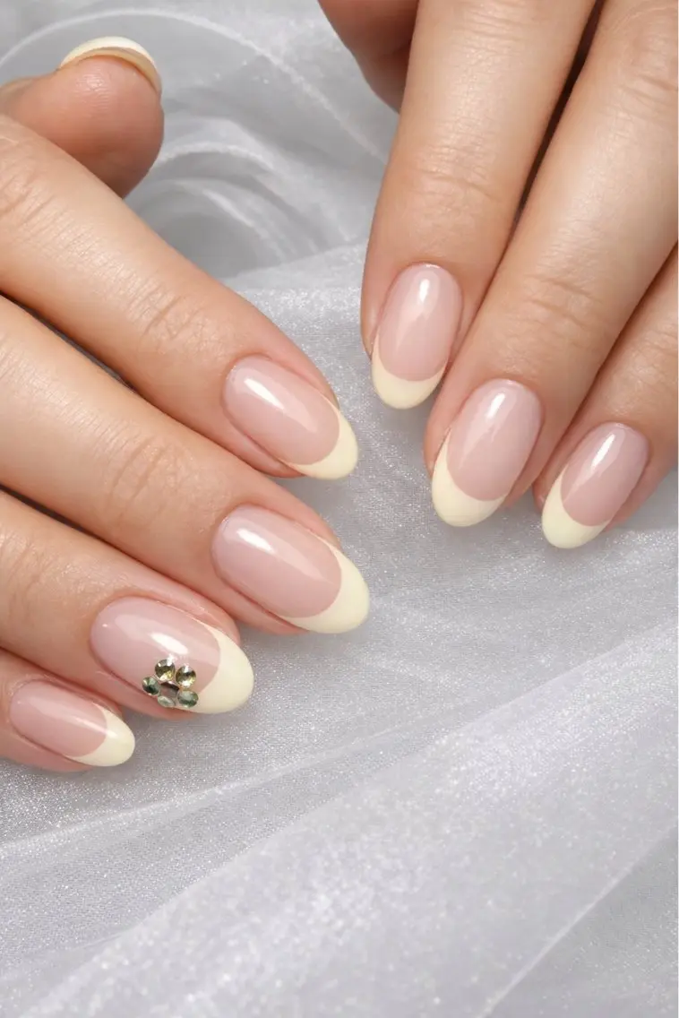 ネイル フレンチネイル ハンドネイル Nail salon アトリエジョワ　金山のネイルデザイン