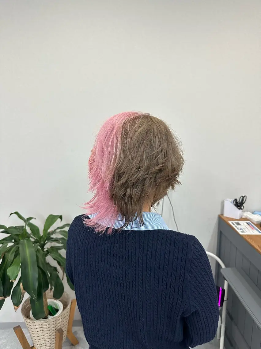 ショート ヘアカラー 中島 大聖のヘアスタイル