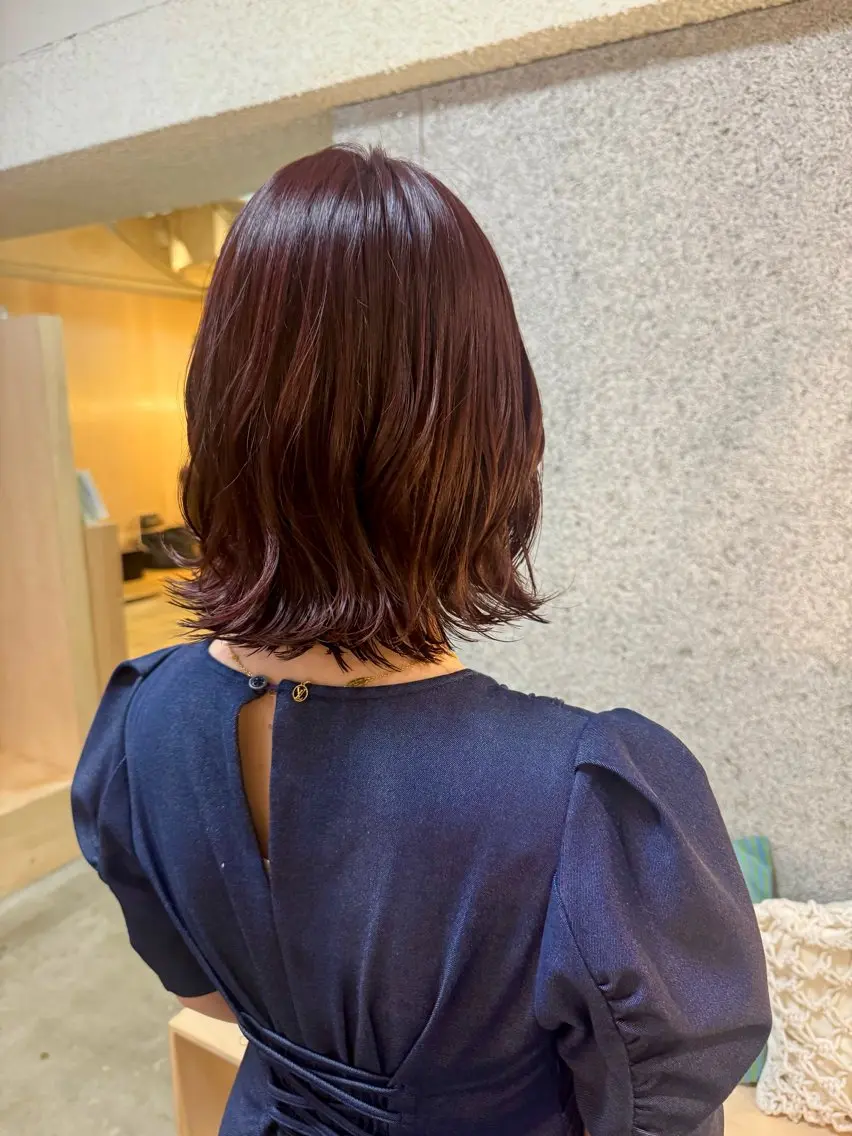 ミディアム カラー illatos あやののヘアスタイル