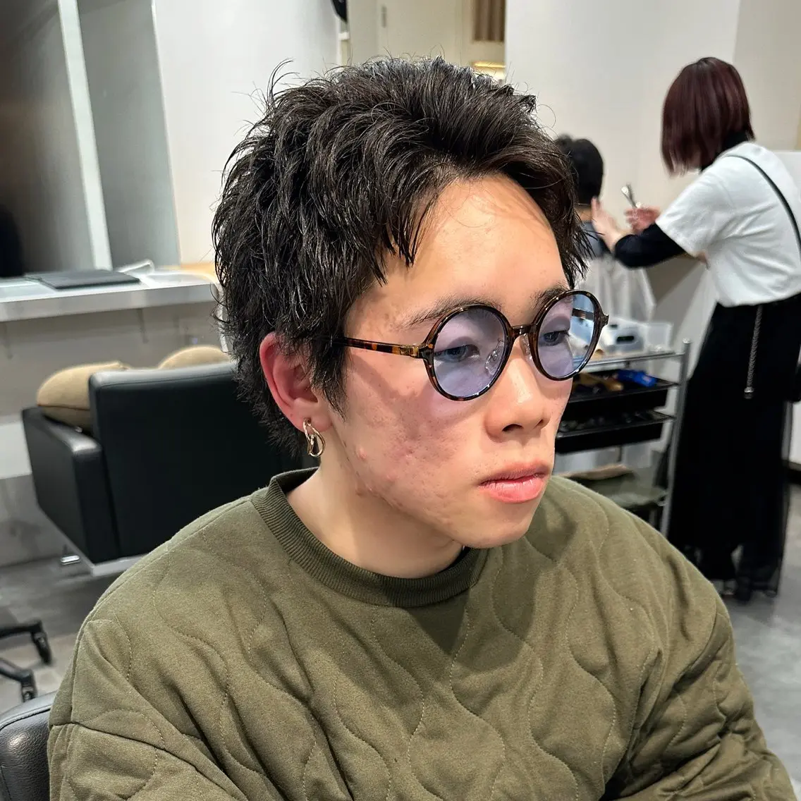 メンズ 刈り上げ 縮毛矯正 美容室のヘアスタイル