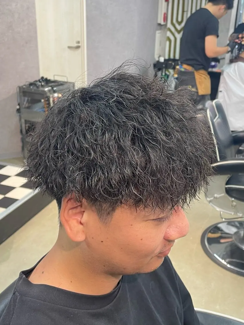 ミディアム メンズ特化/パーマ /swag/ルカのヘアスタイル