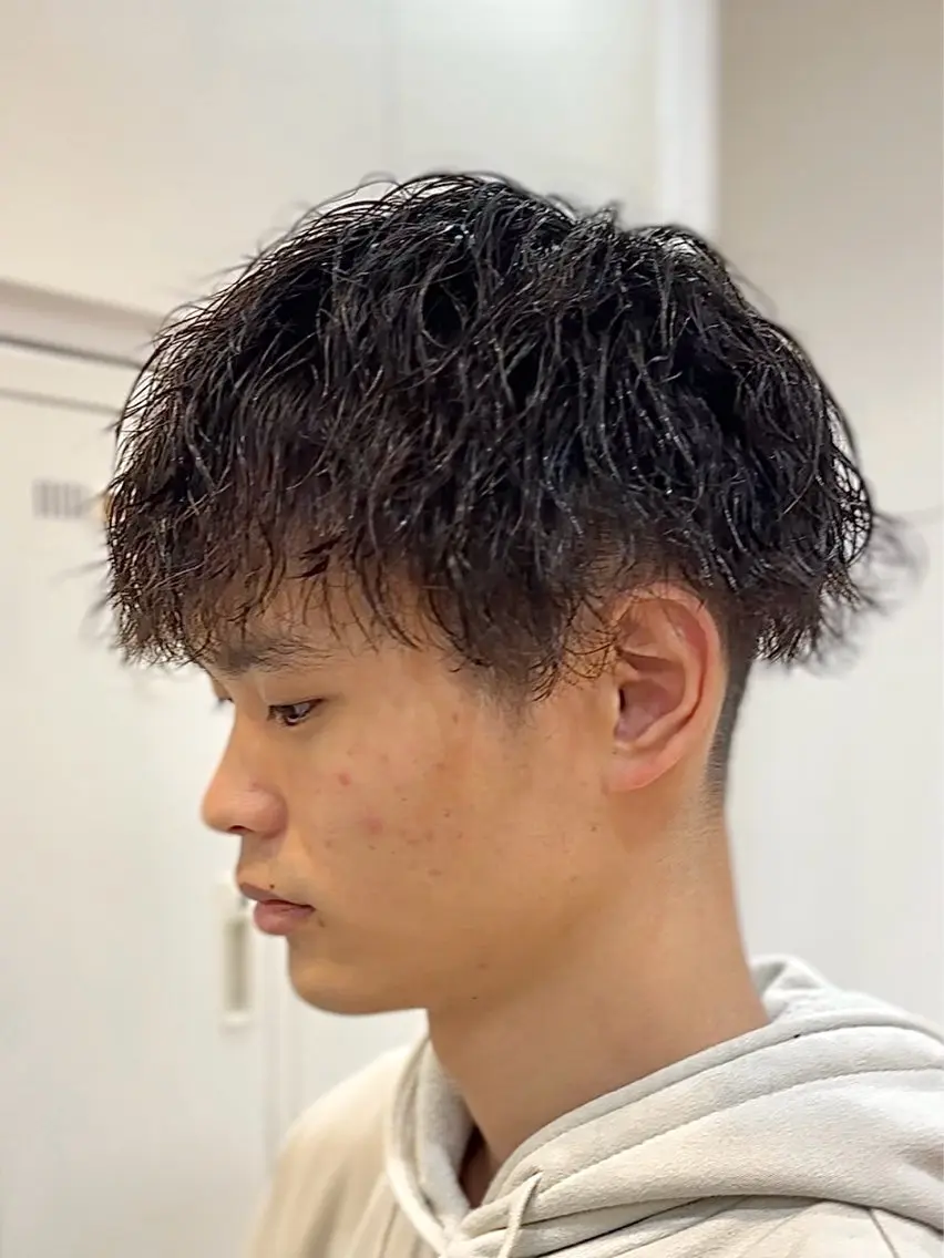 ショート パーマ メンズ カット パーマ 🩵波巻き／ツイスパ HARU💎のヘアスタイル