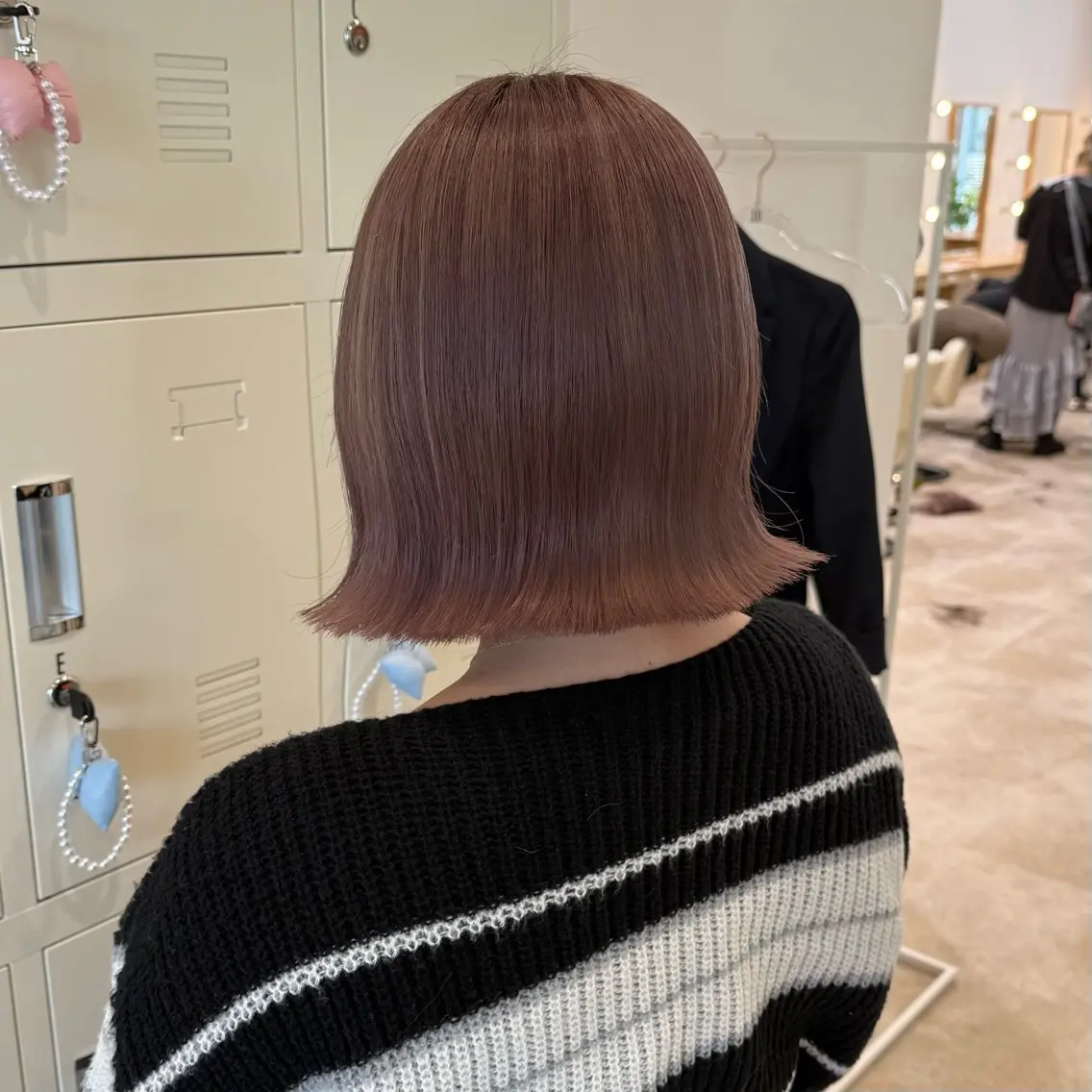 ミディアム カラー カット ヘアカラー トリートメント 柔らかいbeige ¦韓国¦🩰マユ🩰のヘアスタイル