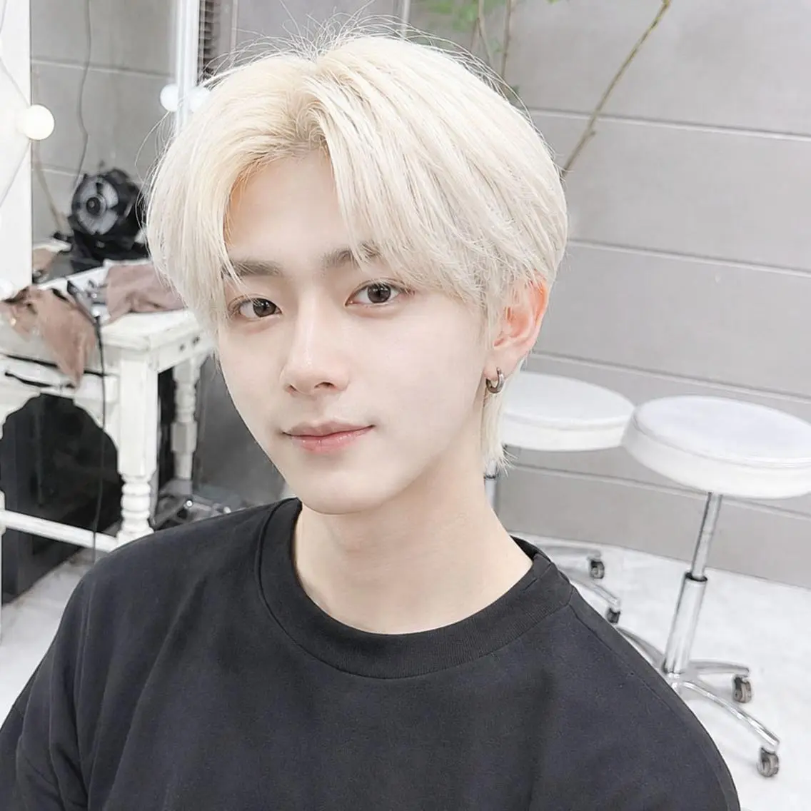 カラー メンズ ショート メンズハイトーン メンズ韓国風 韓国マッシュ マッシュウルフ マッシュ DAYS Men’sのヘアスタイル