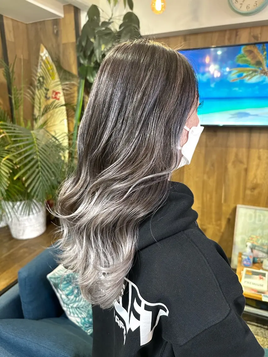 🌸新規限定🌸ブリーチ込みグラデーションカラー¥9500の写真