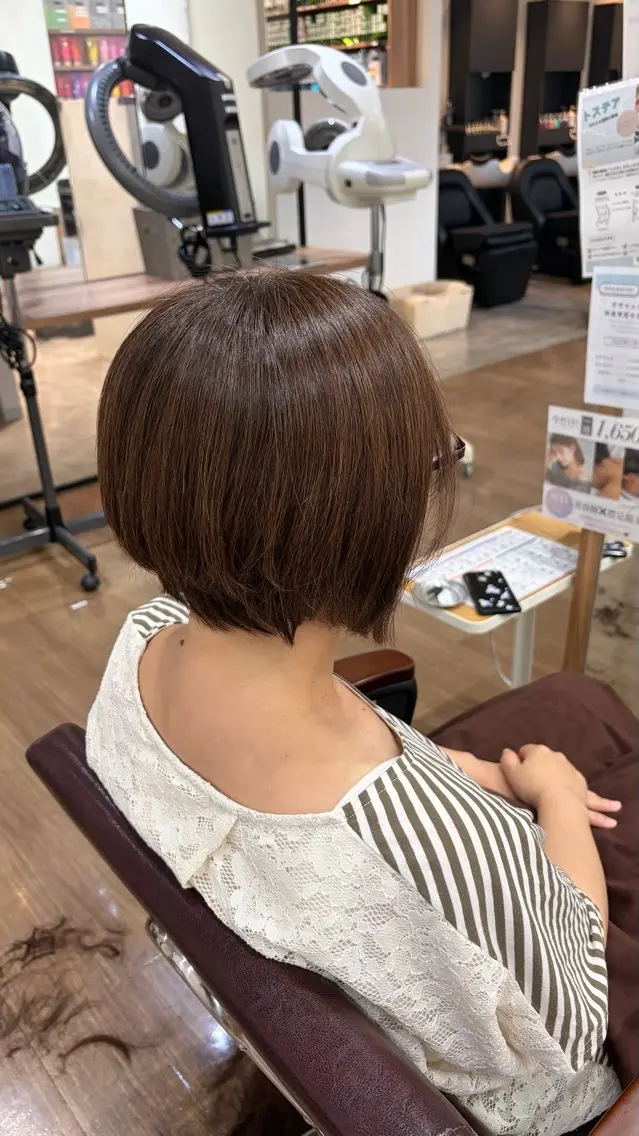 ショート やぶかみ りんのヘアスタイル