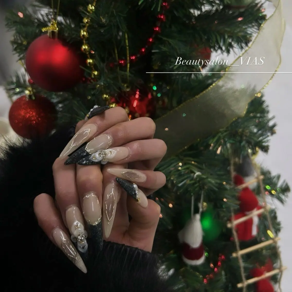ネイル ハンドネイル VIAS 〜EYE&NAIL〜のマツエク・マツパデザイン