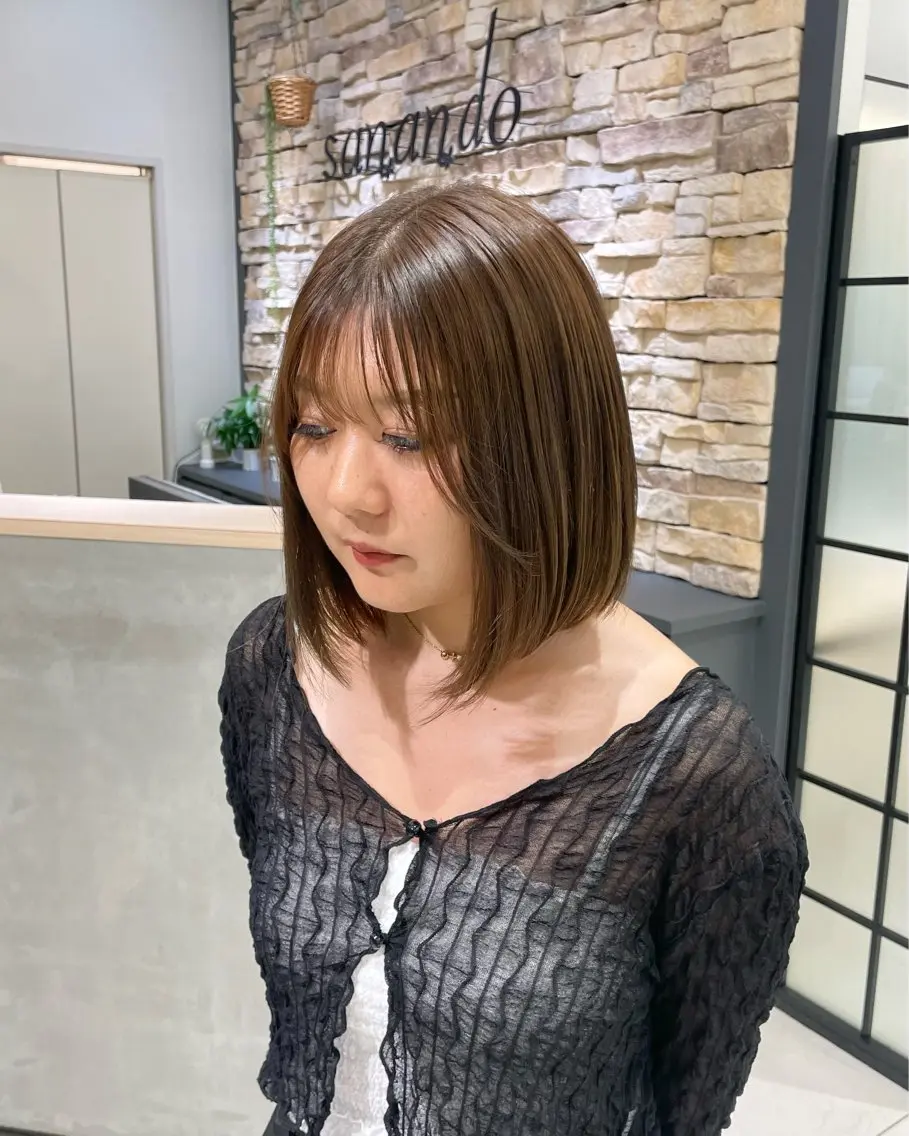 ミディアム 秋山 智香のヘアスタイル