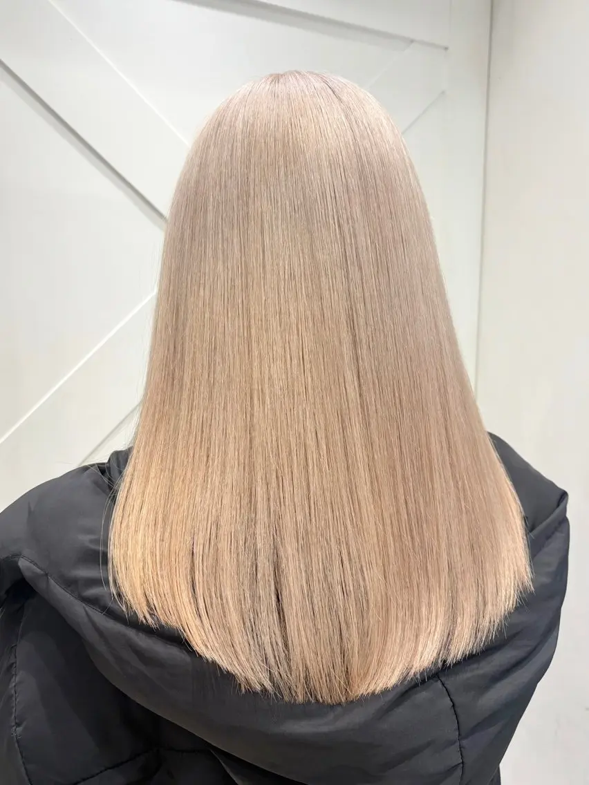ロング カラー 横浜/ミルクティー カラー🤍みうのヘアスタイル