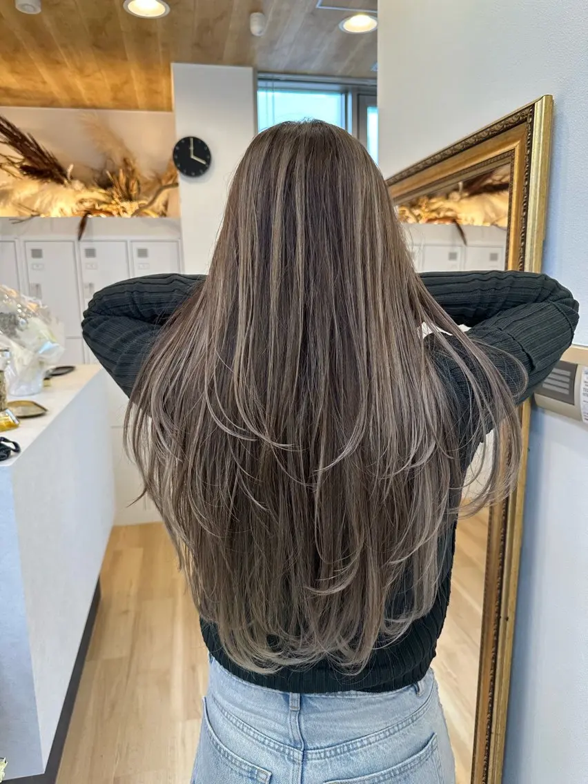 ロング カラー ヘアアレンジ カット ヘアカラー トリートメント 久米 治仁のヘアスタイル