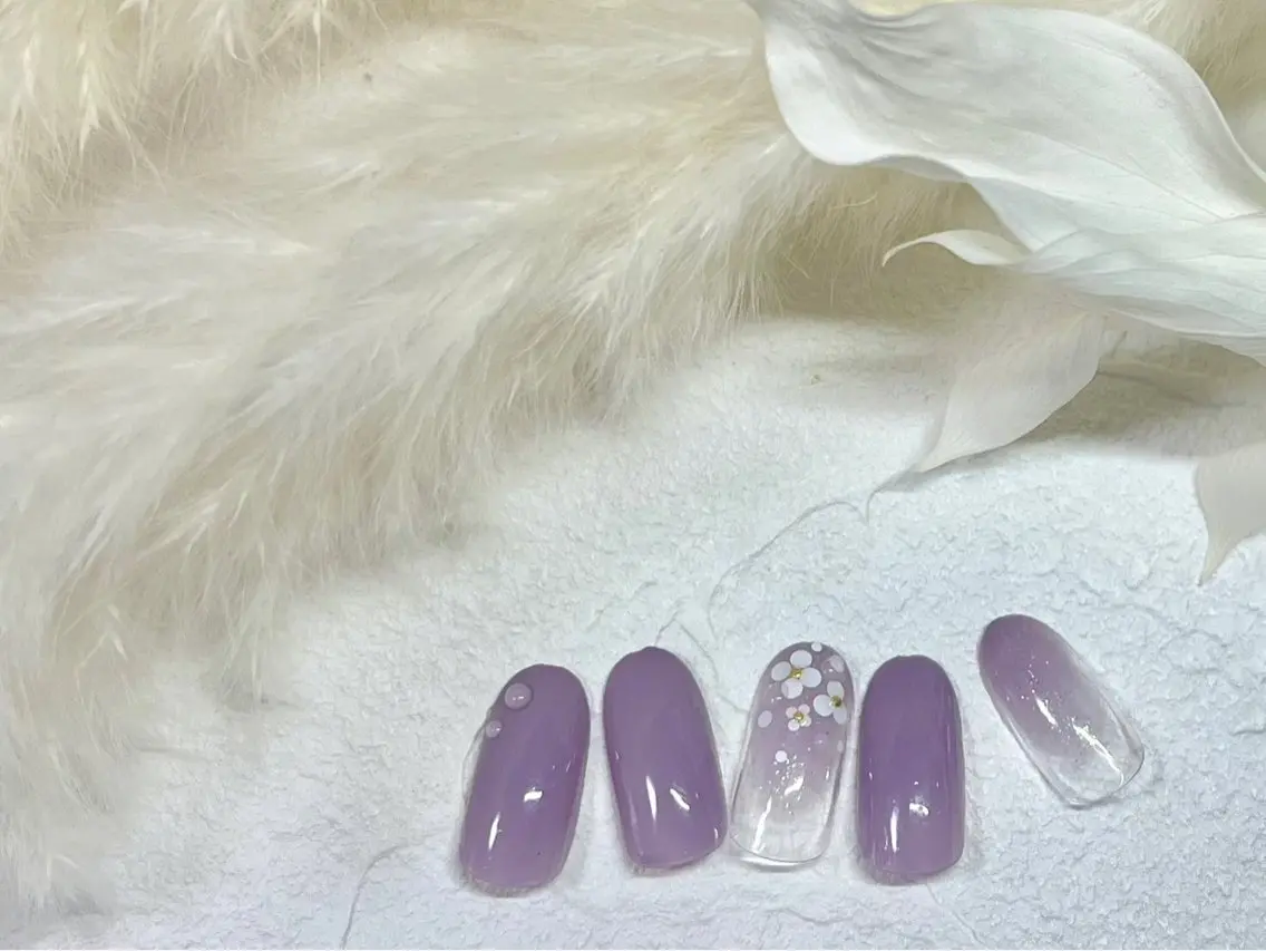 ネイル オーロラネイル フラワーネイル フットネイル フレンチネイル ジェルネイル ハンドネイル mogunail &blowのネイルデザイン