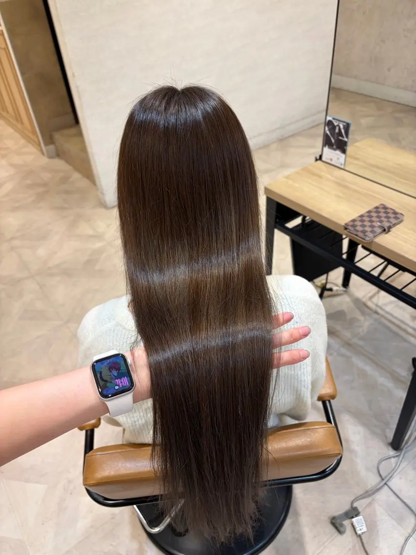 ロング カラー ヘアカラー 小川 ルミナのヘアスタイル