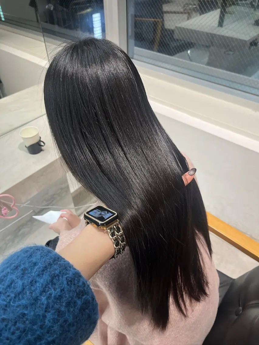 ロング 縮毛矯正 ブリーチモデル募集中 FUKI🎀🖤のヘアスタイル