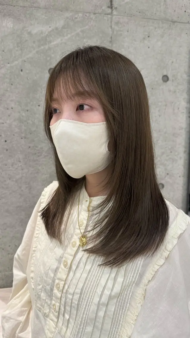 セミロング LIANCA/ manakaのヘアスタイル