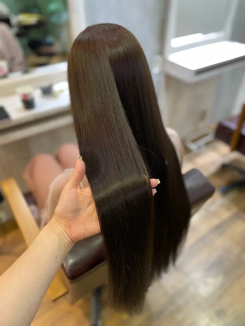 🎀髪質改善ULTOWAトリートメント➕低ダメージカラー🎀の写真