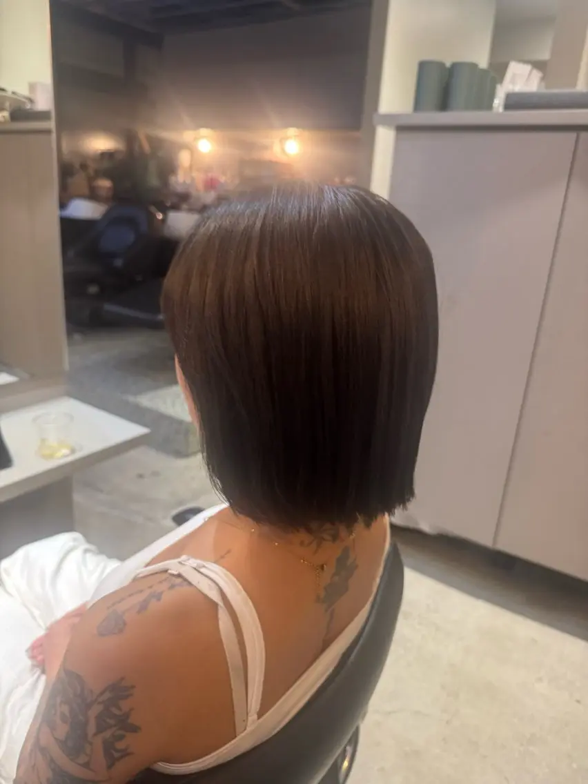 カラー ヘアカラー 櫻木 志穏のヘアスタイル