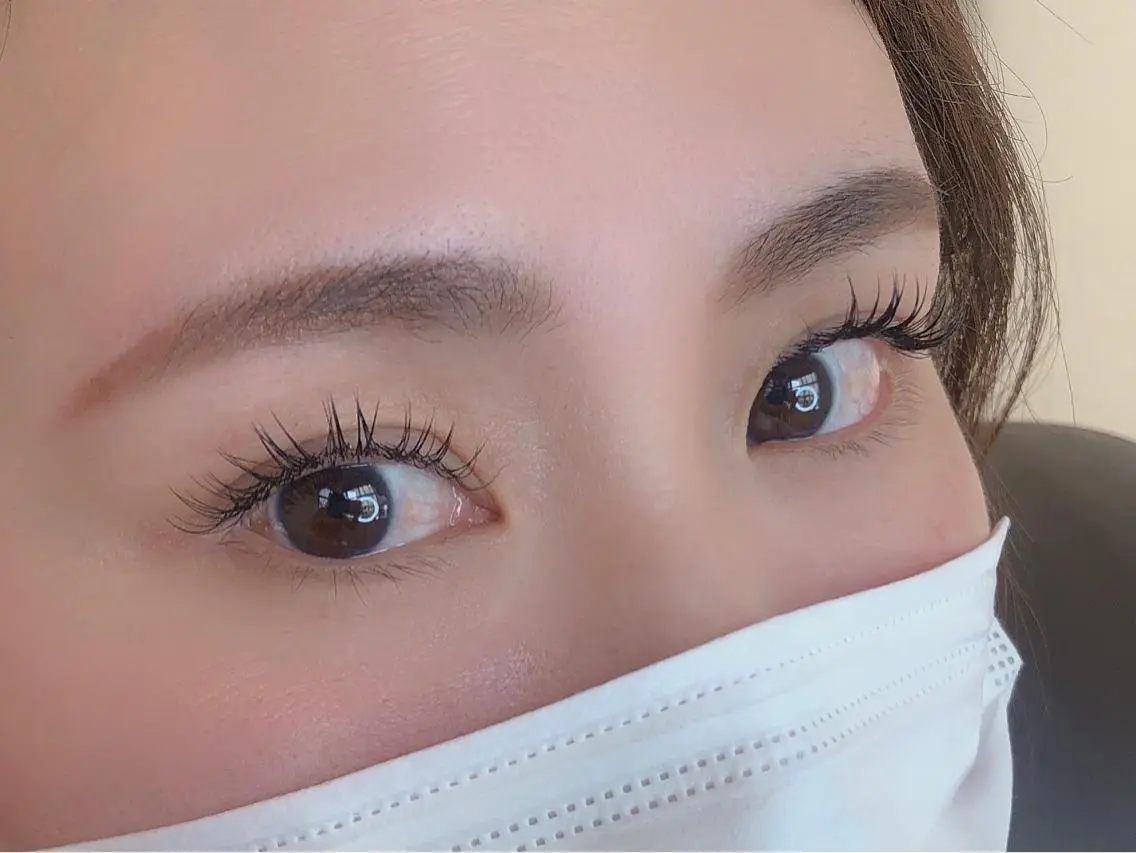 マツエク・マツパ 荒川 鈴菜のヘアスタイル