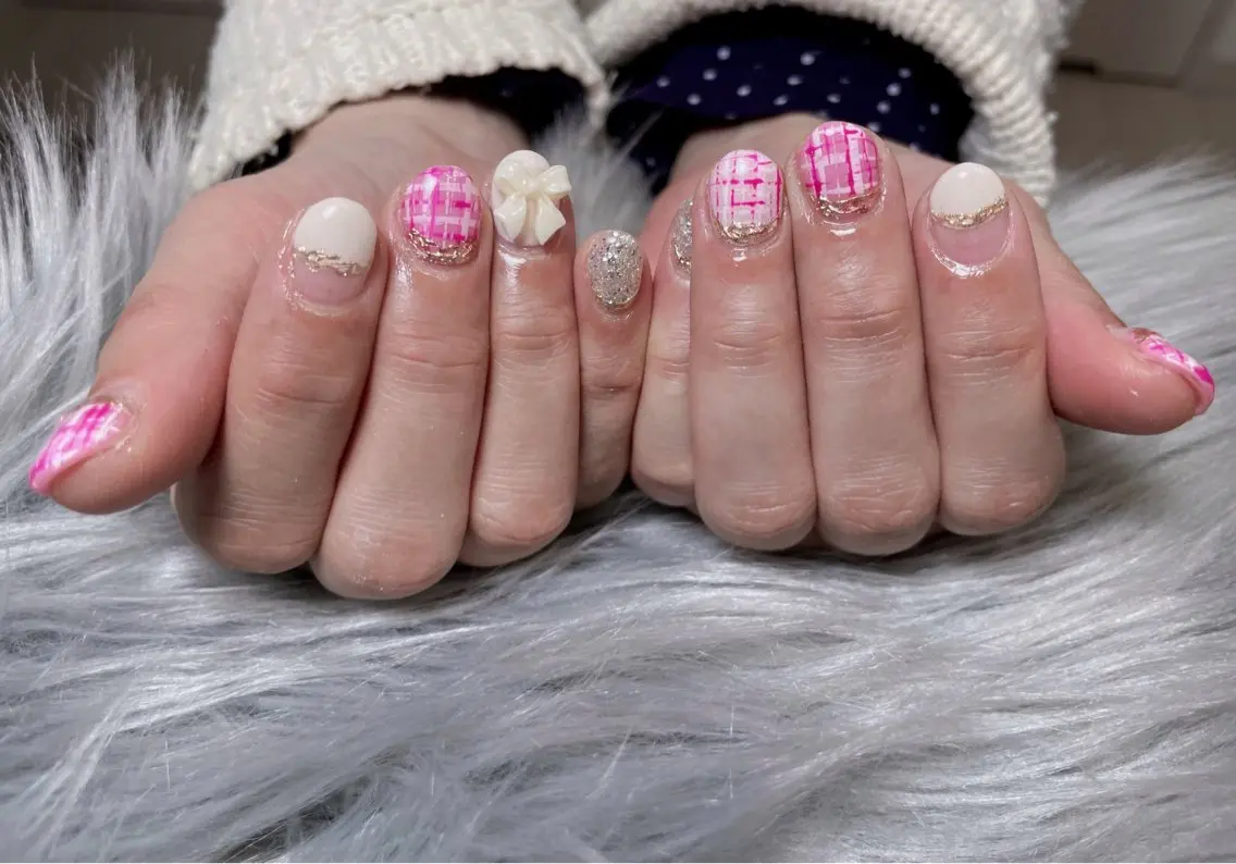 ネイル ジェルネイル ラメ(グリッター) パラジェル リボン シンプルネイル ハンドネイル BLANC.nail yuuのネイルデザイン