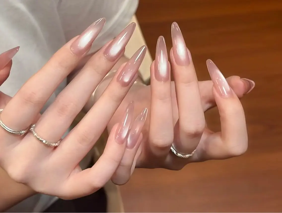 ネイル ハンドネイル Dione Nail きよみのネイルデザイン