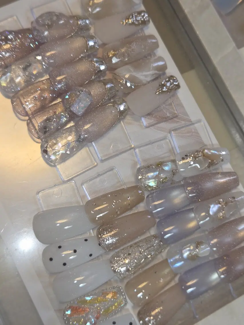 ネイル ハンドネイル Lady Nail Kiyokaのネイルデザイン