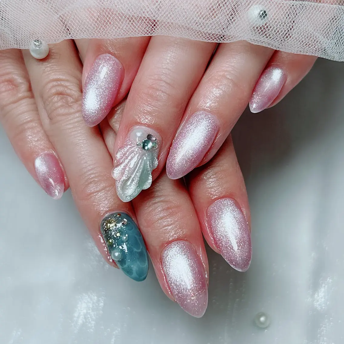 ネイル ジェルネイル マグネットネイル ニュアンスネイル 春ネイル ハンドネイル Cute Tips nailのネイルデザイン