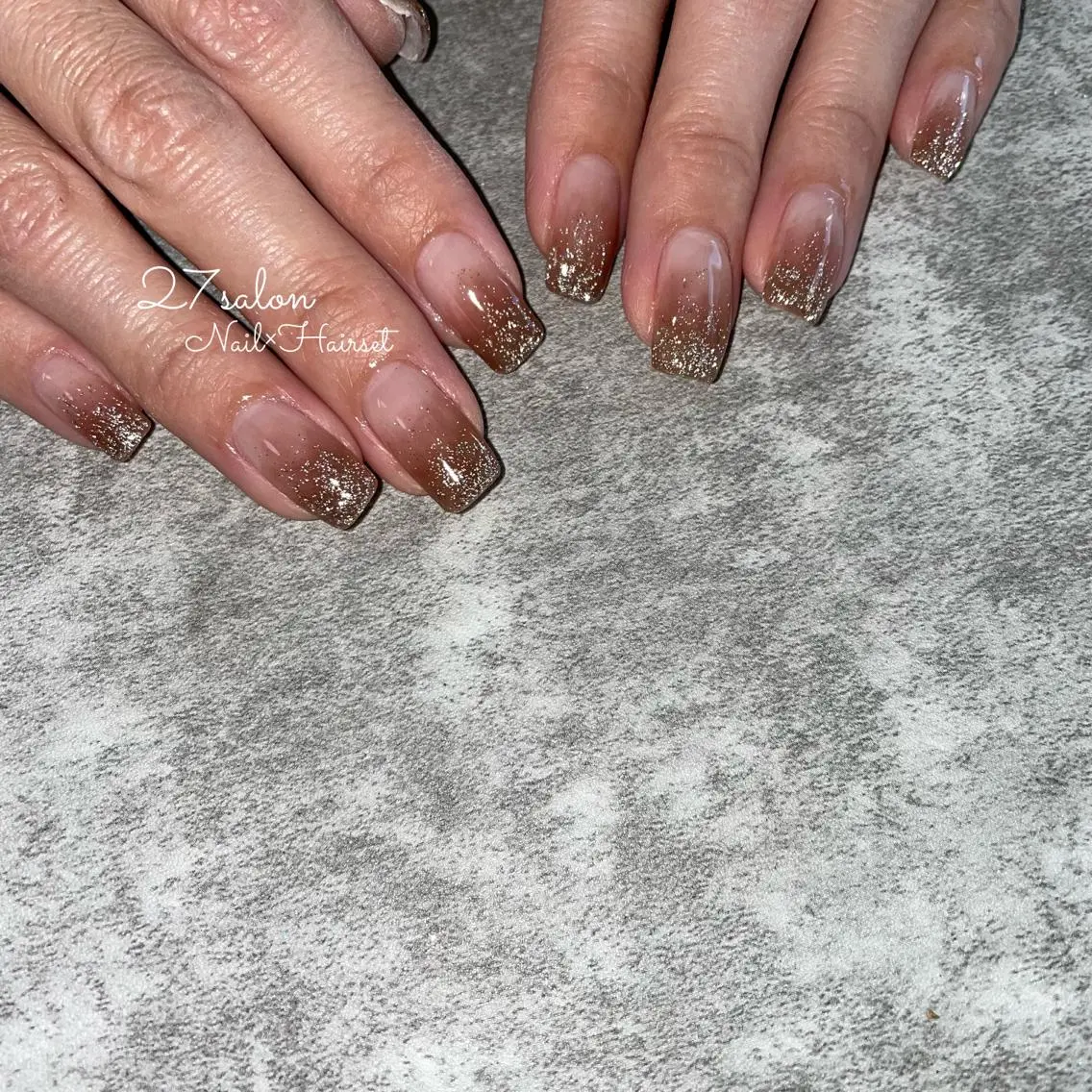 ネイル フラッシュネイル グラデーション 27salon yuinaのネイルデザイン