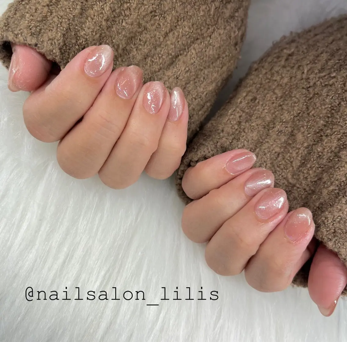 ネイル マグネットネイル nailsalon Lilisのネイルデザイン