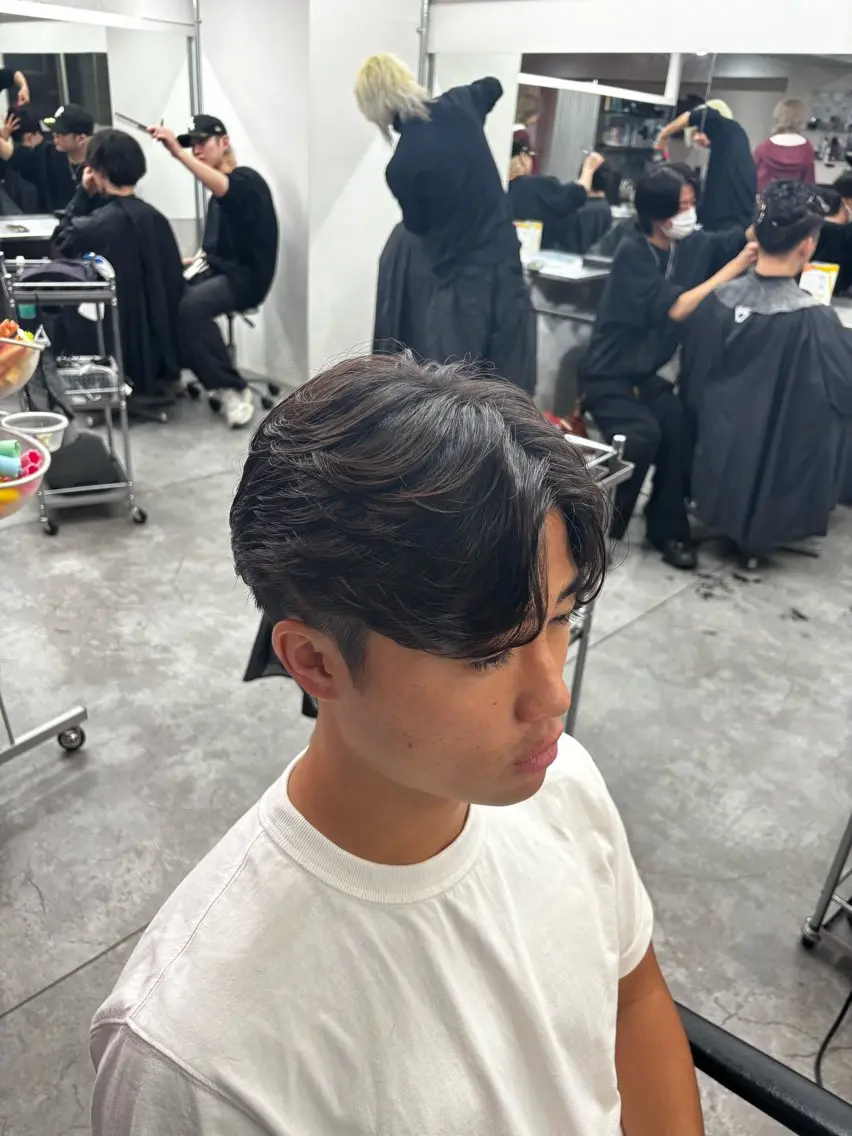 パーマ メンズ カット パーマ メンズ特化✨️ 韓国風パーマ🔥一八のヘアスタイル
