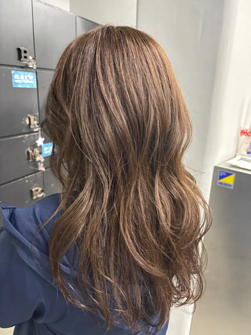 ロング カラー グレージュ オリーブグレージュ オリーブグレー ヘアカラー 【似合わせカラー】 サナ🎶のヘアスタイル